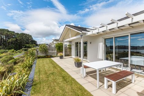 Photo of property in 10 John Burke Drive, Aotea, Porirua, 5024