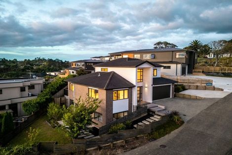 Photo of property in 30 Aldon Lane, The Gardens, Auckland, 2105