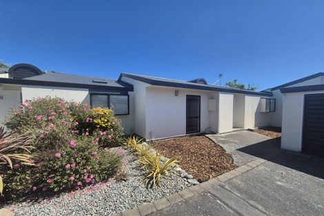 Photo of property in 33f Peverel Street, Riccarton, Christchurch, 8011