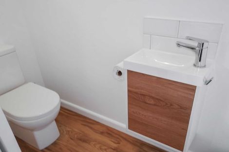 Photo of property in 49 Glenfield Crescent, Mairehau, Christchurch, 8052