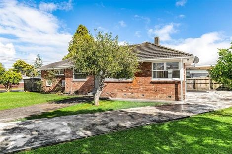 Photo of property in 2 Hokianga Street, Mangere East, Auckland, 2024