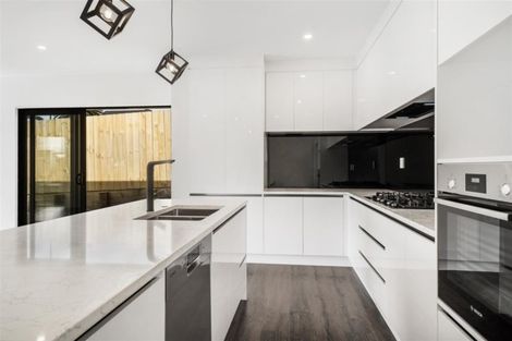 Photo of property in 124 Parkview Drive, Gulf Harbour, Whangaparaoa, 0930