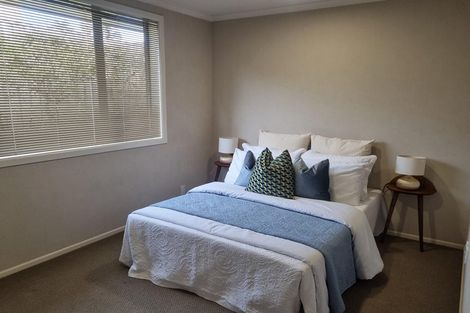 Photo of property in 24 Mt Lebanon Crescent, The Gardens, Auckland, 2105