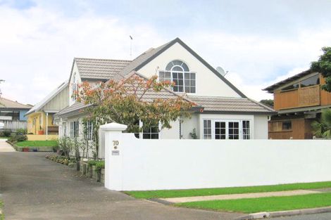 Photo of property in 70 Bay Street, Red Beach, 0932