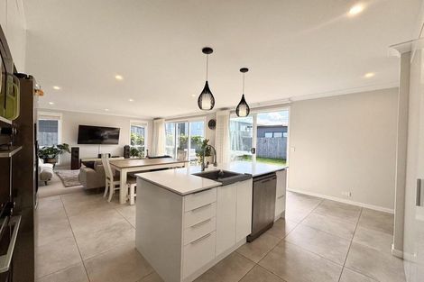 Photo of property in 13 Whenuapai Drive, Whenuapai, Auckland, 0618