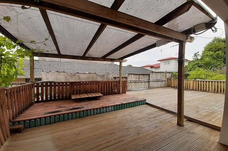 Photo of property in 17 Crimson Park, Oteha, Auckland, 0632