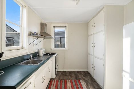 Photo of property in 10 Cornfoot Street, Castlecliff, Whanganui, 4501