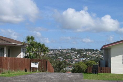 Photo of property in 16b Benchmark Drive, Massey, Auckland, 0614