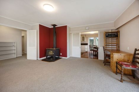 Photo of property in 13 Park Hill Road, Birkenhead, Auckland, 0626