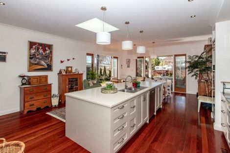 Photo of property in 79 Avondale Road, Taradale, Napier, 4112