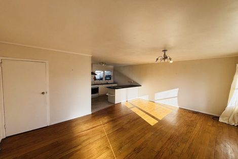Photo of property in 3/37 Buckingham Crescent, Manukau, Auckland, 2025