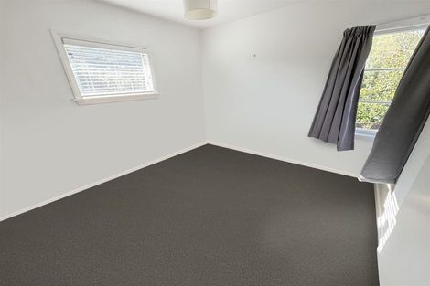 Photo of property in 2/7 Leonard Place, Saint Martins, Christchurch, 8022