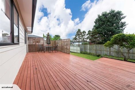 Photo of property in 23 Armada Drive, Ranui, Auckland, 0612