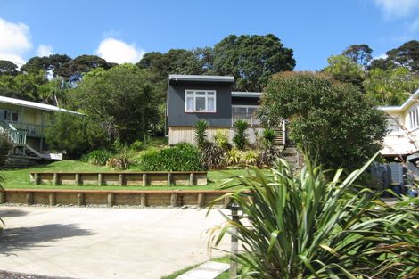 Photo of property in 35 Foster Avenue, Huia, Auckland, 0604