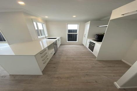 Photo of property in 8 Manhattan Crescent, Papamoa, 3118