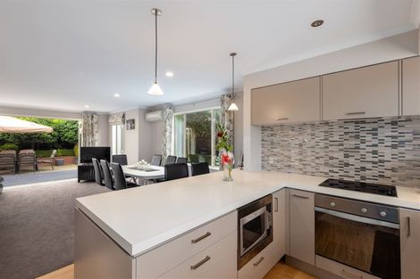 Photo of property in 385a Harewood Road, Bishopdale, Christchurch, 8053