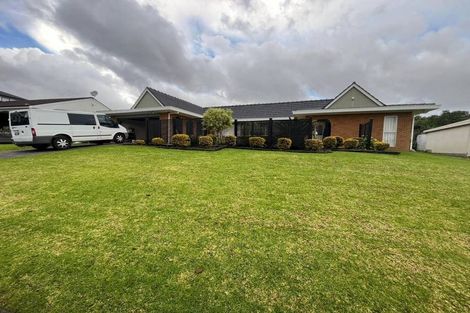 Photo of property in 5 Steeple Rise, Pakuranga, Auckland, 2010