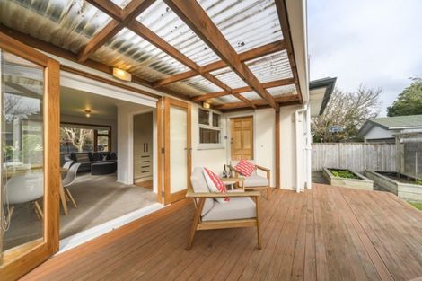 Photo of property in 568 Ruahine Street, Hokowhitu, Palmerston North, 4410