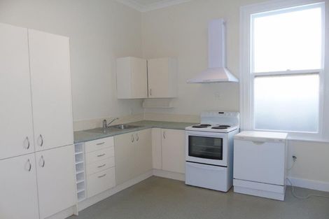 Photo of property in 9 Nevay Road, Miramar, Wellington, 6022