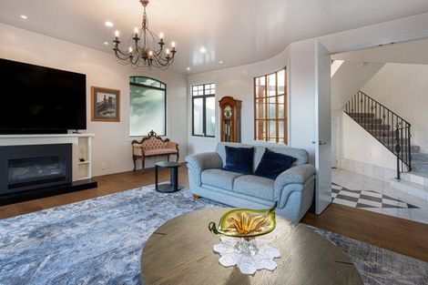 Photo of property in 3/76 Shakespeare Road, Milford, Auckland, 0620