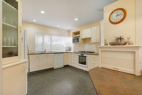 Photo of property in 2 Fulford Place, Havelock North, 4130