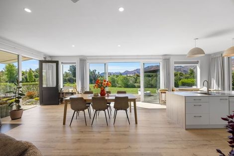 Photo of property in 21 Sam John Place, Lake Hawea, 9382