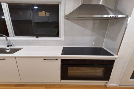 Photo of property in 2/56 Lavery Place, Sunnynook, Auckland, 0632