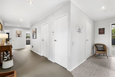 Photo of property in 103a Glengarry Road, Glen Eden, Auckland, 0602