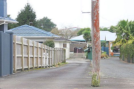 Photo of property in 18 Garnett Avenue, Forest Lake, Hamilton, 3200