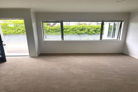 Photo of property in 2/43a O'dowd Road, Taradale, Napier, 4112