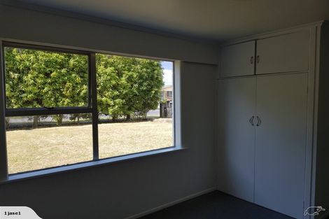 Photo of property in 2/53 Great South Road, Takanini, 2112