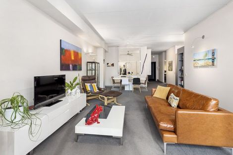 Photo of property in Gerondis Bldg Apartments, 402/60 Willis Street, Wellington Central, Wellington, 6011