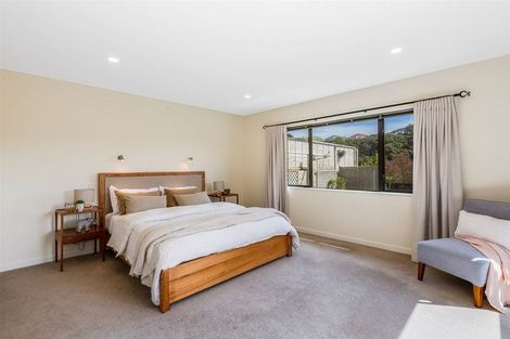 Photo of property in 28 Navigation Drive, Whitby, Porirua, 5024