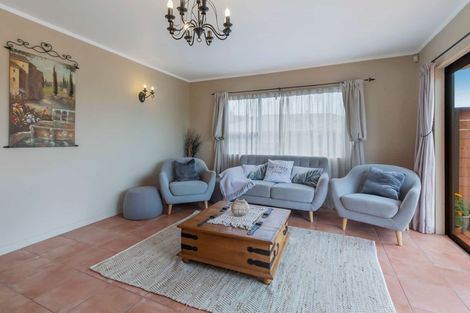 Photo of property in 320 Papamoa Beach Road, Papamoa Beach, Papamoa, 3118