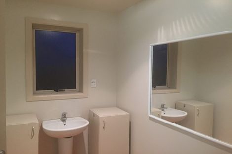 Photo of property in 3 Glenora Place, Hornby, Christchurch, 8042