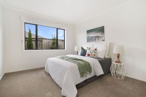 Photo of property in 15 Malbec Place, Rototuna, Hamilton, 3210