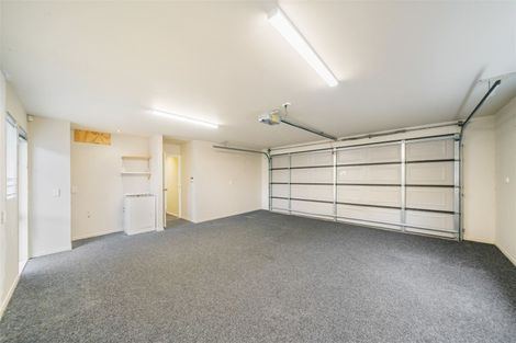 Photo of property in 16 Mcewen Crescent, Riverstone Terraces, Upper Hutt, 5018