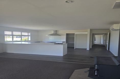 Photo of property in 13 Pemberton Drive, Amberley, 7410