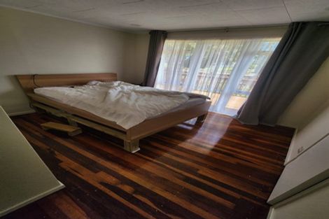 Photo of property in 6 Chadwick Crescent, Mangere East, Auckland, 2024