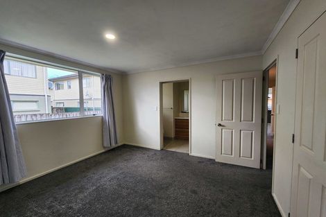 Photo of property in 3a Margarita Rise, Pukekohe, 2120