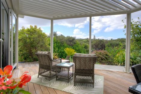 Photo of property in 9 Beachwood Drive, Hatfields Beach, Orewa, 0931