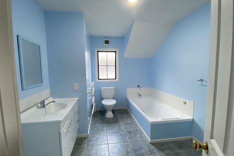 Photo of property in 70a Erlestoke Crescent, Churton Park, Wellington, 6037