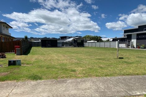Photo of property in 16 Arawa Lane, Whitianga, 3510