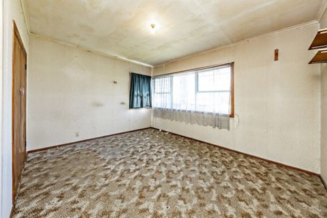 Photo of property in 4 Atkinson Avenue, Papatoetoe, Auckland, 2025