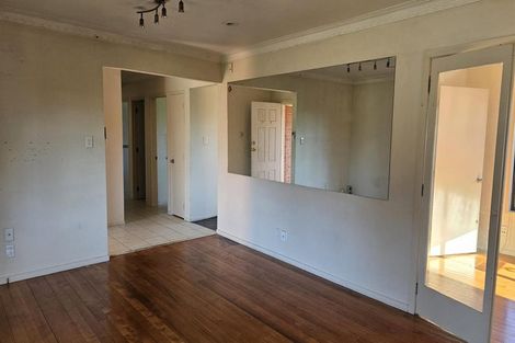Photo of property in 144 Lincoln Road, Henderson, Auckland, 0610