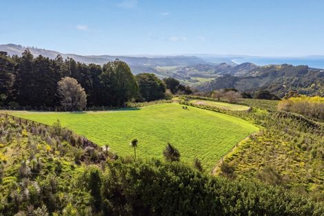 Photo of property in 140e Rodney Road, Whangateau, 0985