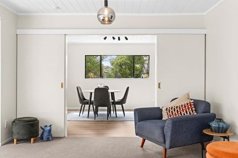 Photo of property in 33 Reeve Drive, Havelock North, 4130