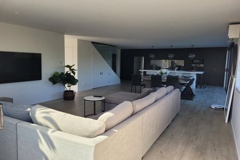 Photo of property in 10a Myrtle Street, Morningside, Auckland, 1022