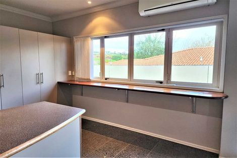 Photo of property in 65 Rowesdale Drive, Ohauiti, Tauranga, 3112