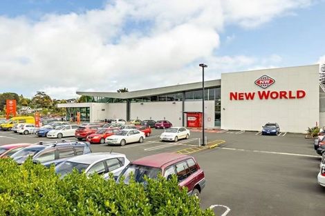 Photo of property in 30 Fernleigh Avenue, Waiuku, 2123